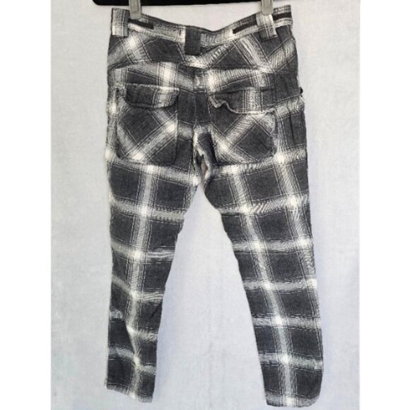 Free People Size 0 Black, White, Gray Flannel Plaid Slouchy Utility Pants EUC - Picture 3 of 6